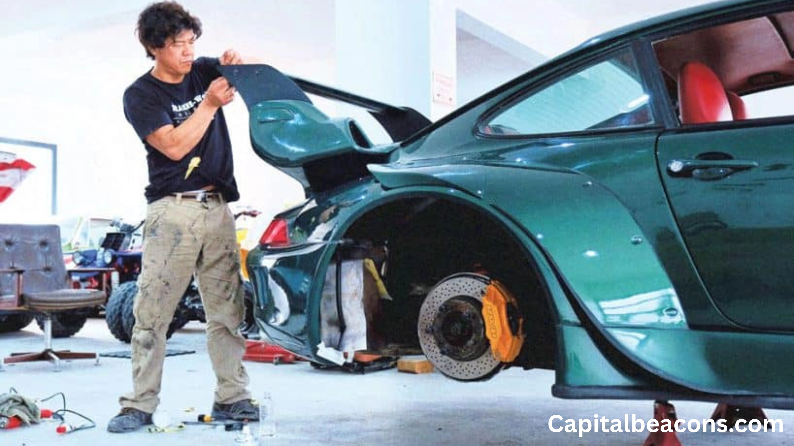 Akira Nakai Net Worth